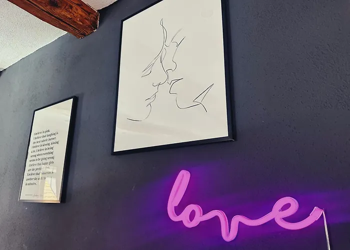 Wunderschoene Loftwohnung Mit Dachterrasse アパート